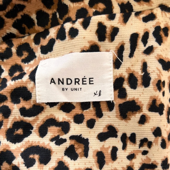 Andree By Unit Open Leopard Print Blazer - Picture 4 of 5